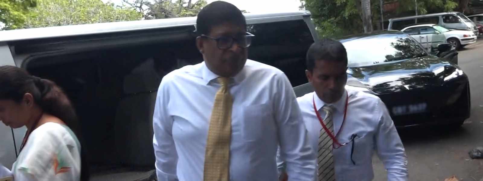 රවී කරුණානායකට ඇප